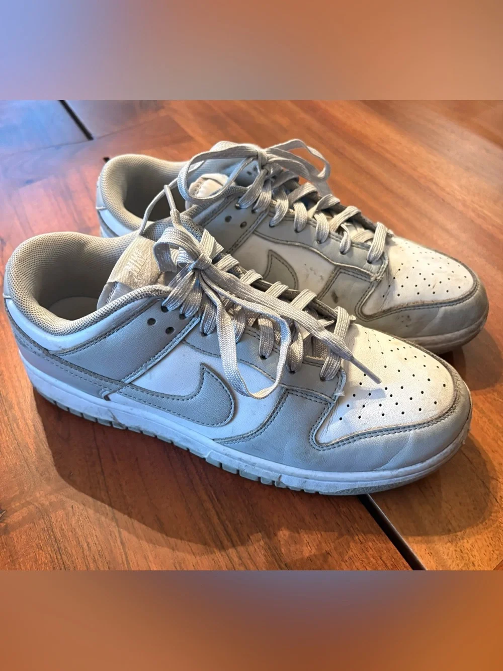 Nike Men’s Dunks - Light Gray & White